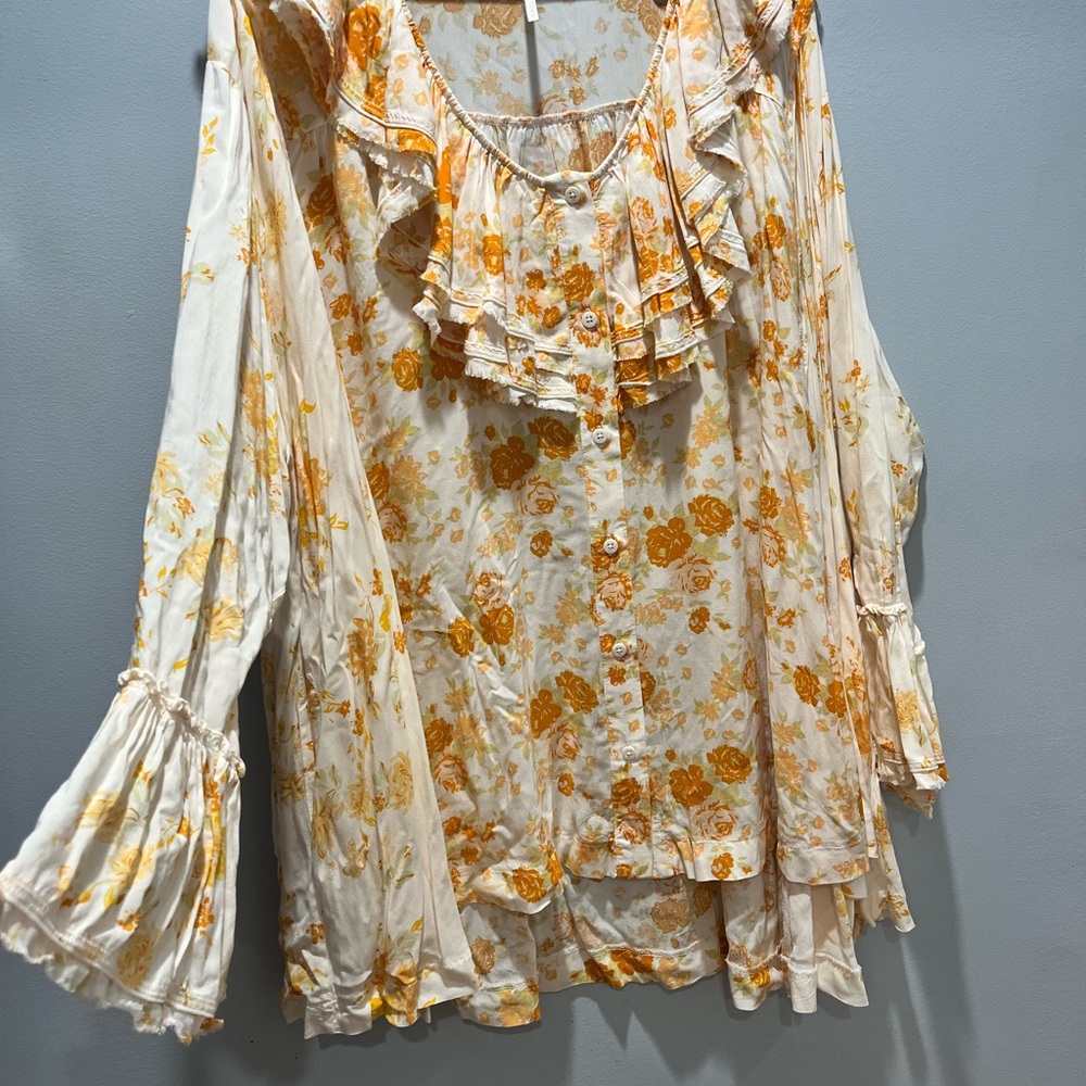 Women's Free People Loretta Tunic Top Tea Combo Size Large Boho Floral Print - Picture 2 of 7